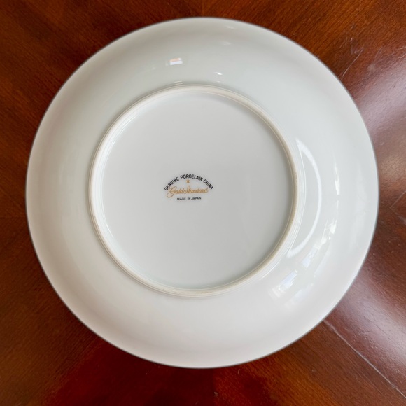 Vintage Gold Standard Genuine Porcelain China Made Japan 9" Round Vegetable Bowl - Picture 2 of 4